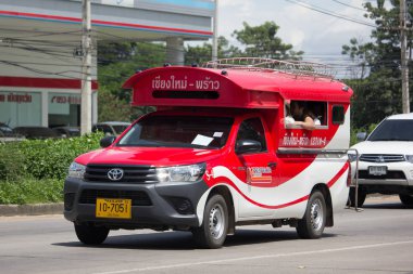 Toyota Hilux Revo Orange mini truck taxi chiangmai