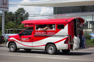 Toyota Hilux Revo Orange mini truck taxi chiangmai