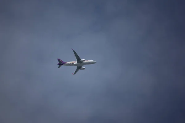 HS-Txs Airbus A320-200 winglet Thaismile hava yolu ile. — Stok fotoğraf