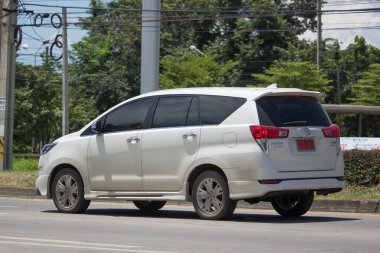 Yeni Toyota Innova Crysta