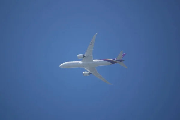 Primer Boeing 787-900 Dreamliner HS-TWA de Thaiairway . — Foto de Stock