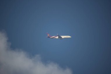  Boeing 777-200ER HS-TJV TG613