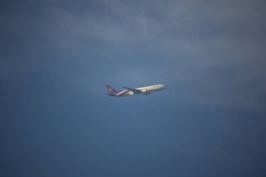  Boeing 777-200ER HS-TJV TG613