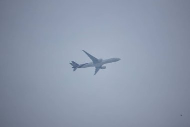 Boeing 777-300 Hs-Tkv Tg103