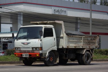 Özel Hino damperli kamyon. 