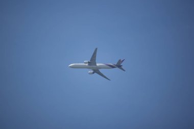  Boeing 777-300 Hs-Tke Tg103