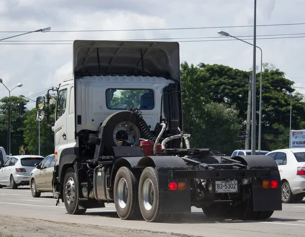 Privater Hino Trailer LKW. — Stockfoto