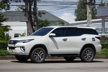 Özel suv otomobil, Toyota Fortuner