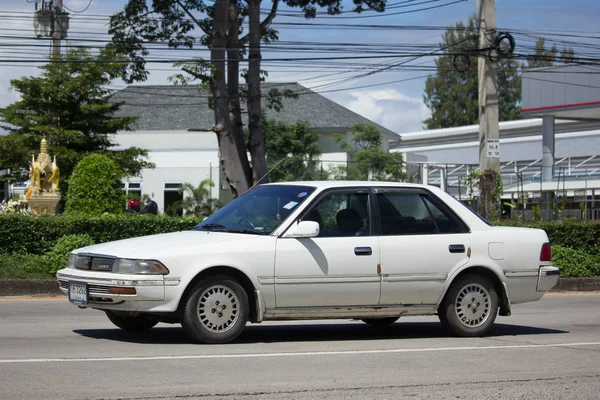 Soukromé staré auto, Toyota Corona — Stock fotografie