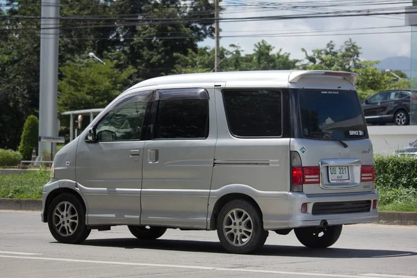 Er Daihatsu Atrai 7 Van Car. 