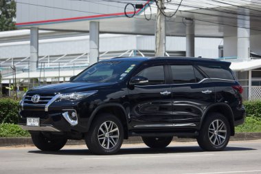 Özel Toyota Fortuner Suv otomobil.