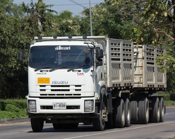 Trailer dump truck of Jaetik Phrae. — Stock Photo, Image