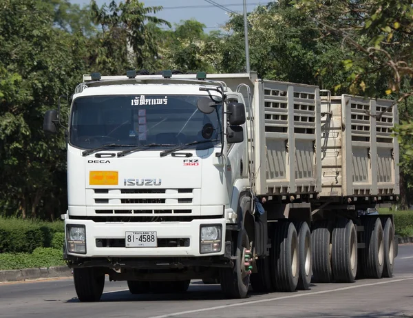Rimorchio dump truck di Jaetik Phrae . — Foto Stock