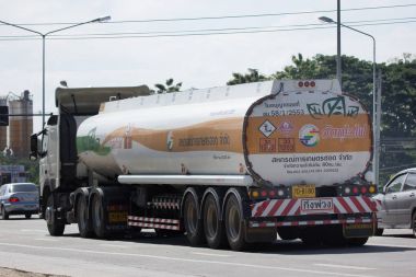 Hod tarım Cooperati yağ tankı ile Volvo römork kamyon