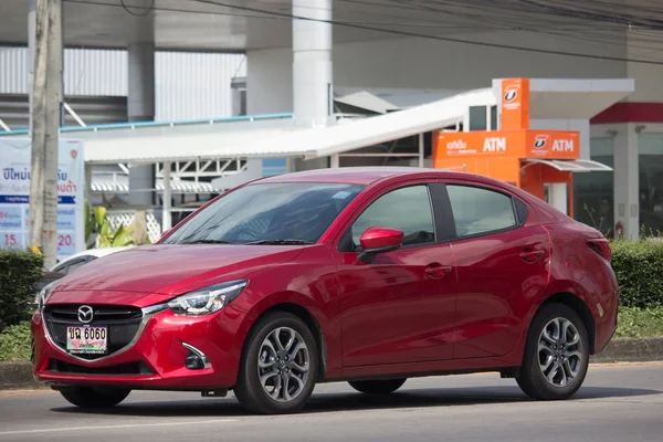 Coche ecológico privado Mazda 2 — Foto de Stock