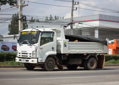 Özel Isuzu damperli kamyon.