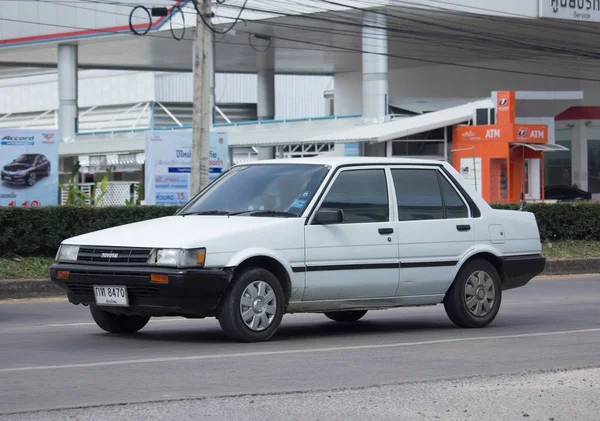 Приватне старий автомобіль, Toyota Corolla — стокове фото