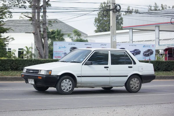 Egen gammal bil, Toyota Corolla — Stockfoto