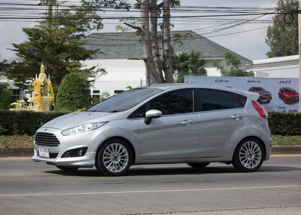 Carro particular Ford Fiesta, Sexta geração . — Fotografia de Stock