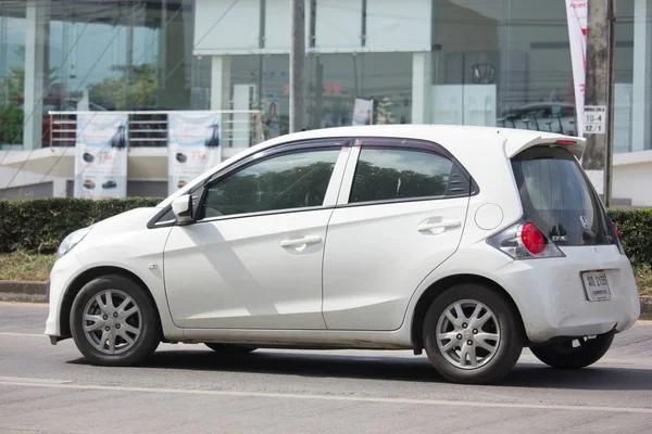 Privater Honda Brio, Öko-Stadtauto. — Stockfoto