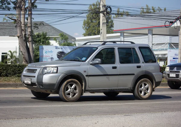 Terra Negra Rover Freelander 2 . — Fotografia de Stock