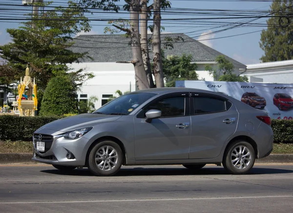 Coche ecológico privado Mazda 2 — Foto de Stock