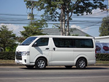 Özel Toyota Ventury minibüsü