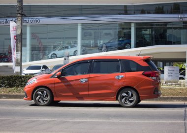 Özel Honda Mobilio van.