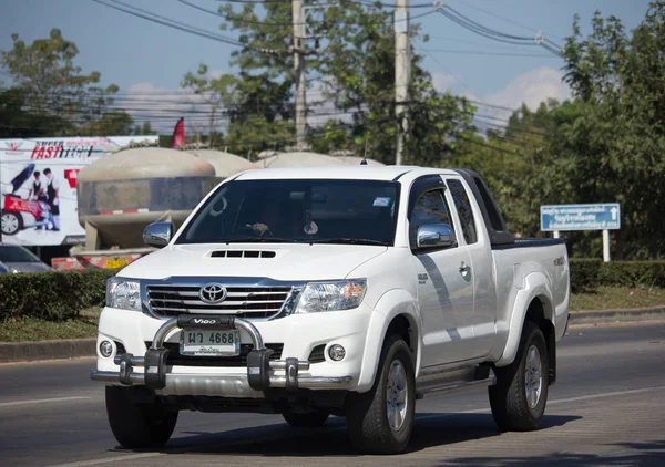 Camioneta privada Toyota Hilux Vigo . — Foto de Stock