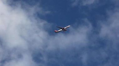 Chiang Mai, Tayland-29 Aralık 2017: Hs-Lah Airbus A330-300 Tay aslan hava havayolu şirketi. Bangkok'a Chiangmai Havaalanı'ndan çıkar.