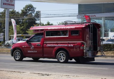  Kırmızı taksi chiang mai. Hizmet şehir içinde ve çevresinde