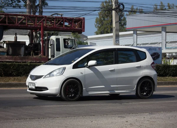 Özel şehir araba Honda Jazz Hatchback.