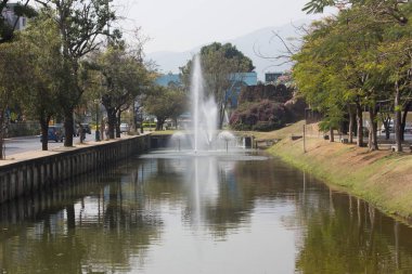 Chiang Mai hendek. Old City Chiang Mai çevresinde yer.