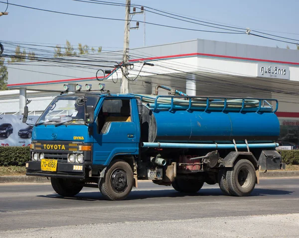 Privado de camión tanque de aguas residuales . — Foto de Stock