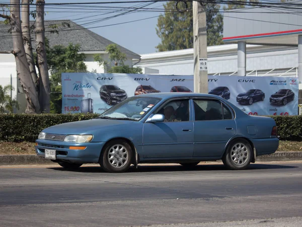 Coche viejo privado, Toyota Corolla —  Fotos de Stock