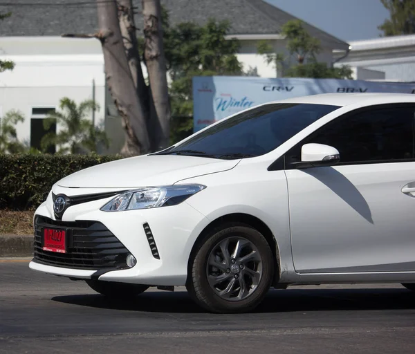 Privata sedanmodell bil Toyota Vios. — Stockfoto