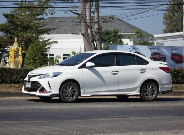 Privata sedanmodell bil Toyota Vios. — Stockfoto