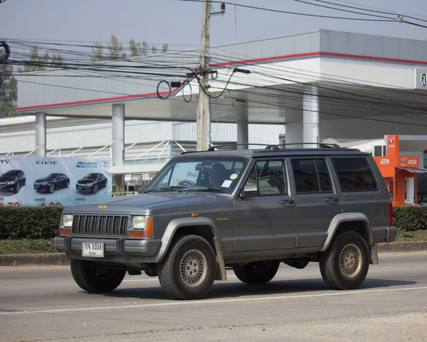 Jeep privado 4X4 Cherokee coche . — Foto de Stock