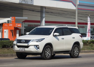 Özel Toyota Fortuner Suv otomobil.