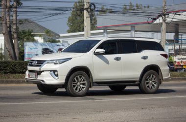 Özel Toyota Fortuner Suv otomobil.