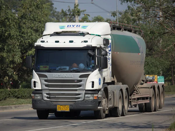 Zementwagen der Firma boon yarit — Stockfoto