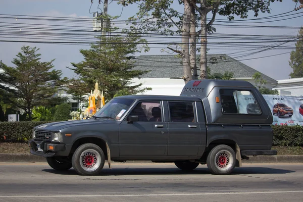 Camionnette privée, Toyota Hilux Mighty X — Photo