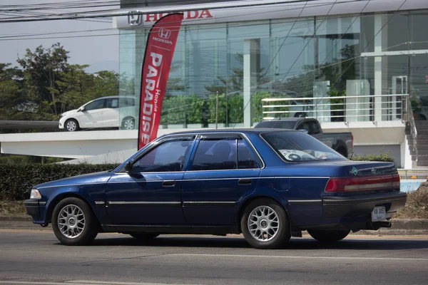 Prywatny stary samochód, Toyota Corona — Zdjęcie stockowe
