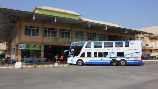 Chiangmai Tailandia Febrero 2015 Nakhonchai Tour Company Bus Ruta Nakhon — Vídeo de stock