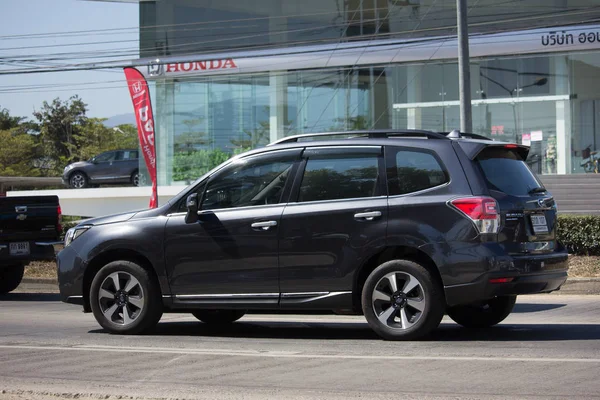 Приватне позашляховик автомобілів Subaru Outback — стокове фото