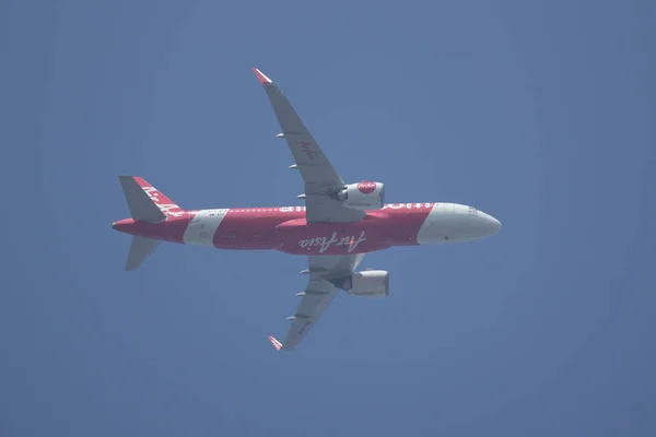 Airbus A320-200N Neo de Airasia . — Foto de Stock