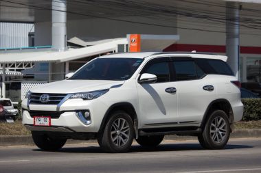 Özel Toyota Fortuner Suv otomobil.
