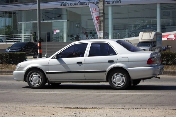 Privat bil, Toyota Soluna Vios. — Stockfoto