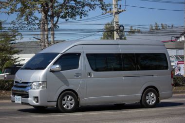 Özel Toyota banliyö van.