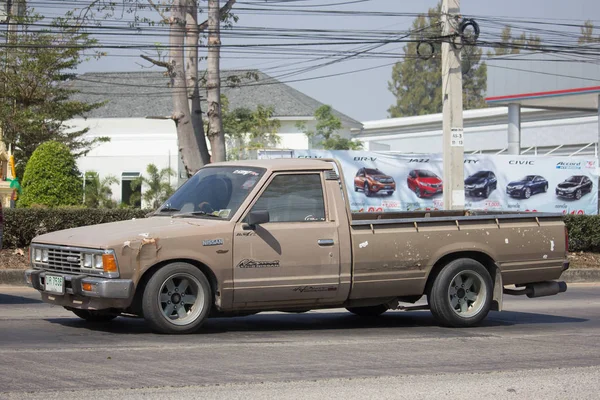 Privat gammal Pickup bil, Nissan eller Datsan 1500. — Stockfoto